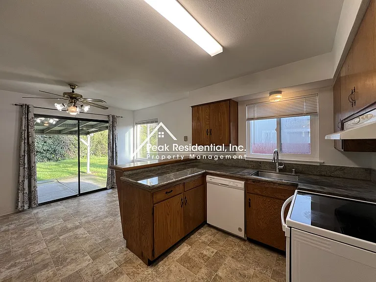4407 Bouts Pkwy — Photo 7