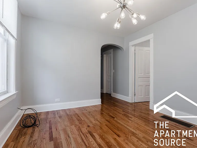 2858 N Central Park Ave #1F — Photo 11