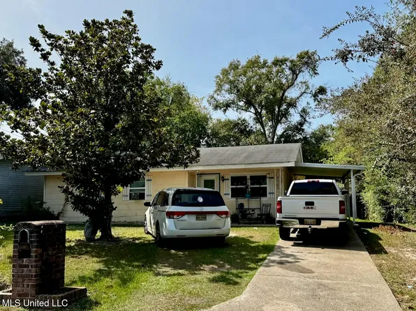 2905 Audubon Dr, Gulfport, MS 39501