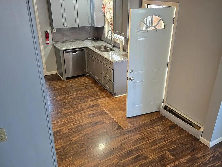 63 Center St — Photo 3