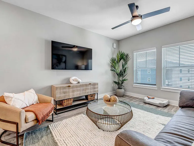 Trevesta Place Apartments general photo