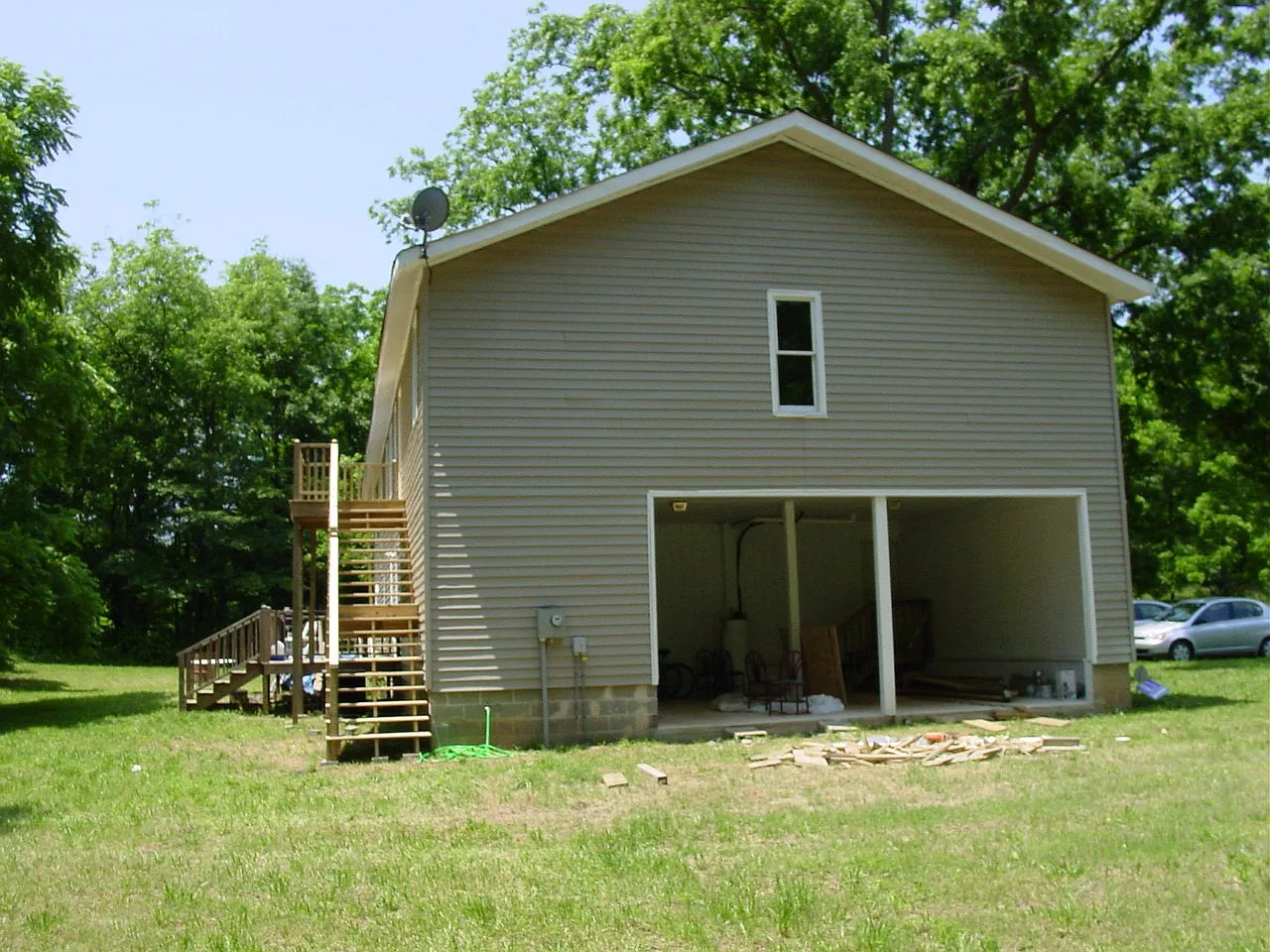 3 bed, 1350 sqft, $1,345 — Photo 2