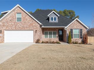 5628 Poppy Ave, Springdale, AR 72762