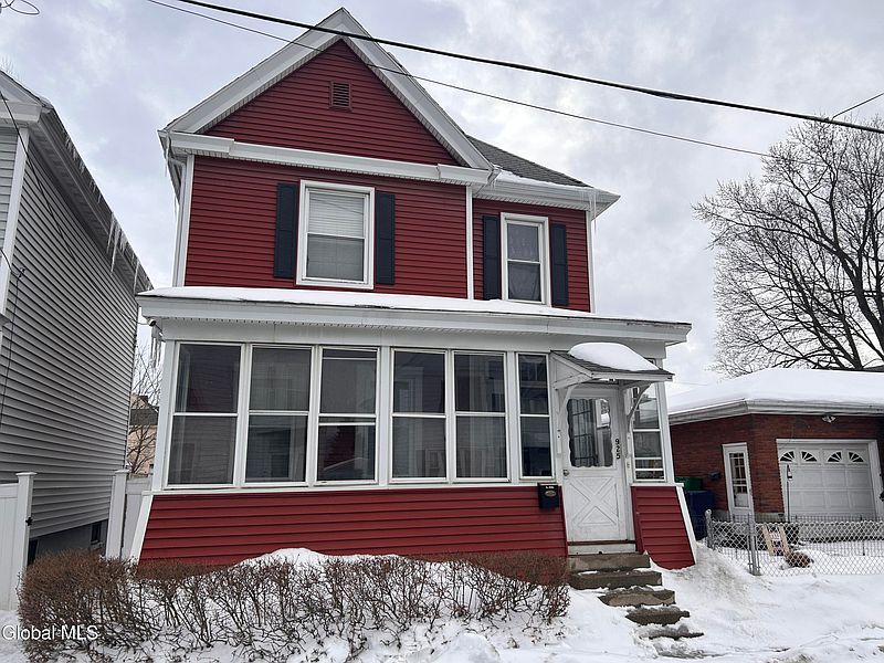 2nd image of 1925 8th Avenue