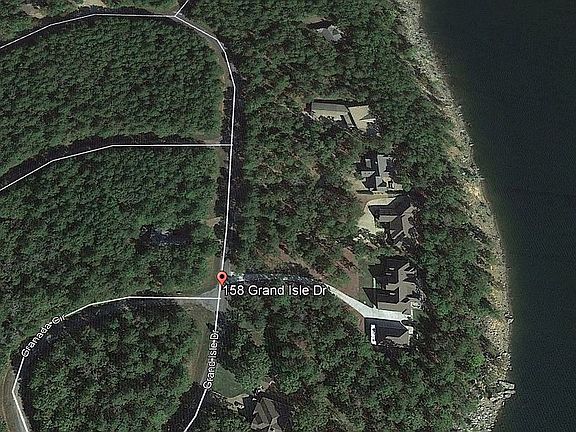 2nd image of Grand Isle Dr