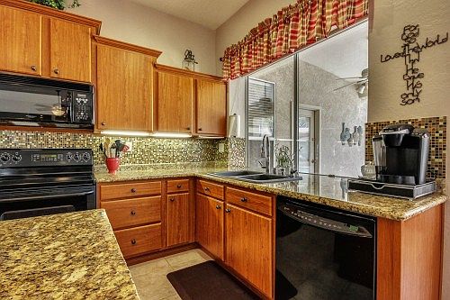 4th image of 1892 W Lantana Dr