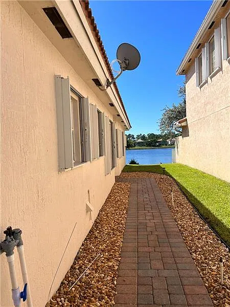6129 Adriatic Way — Photo 3