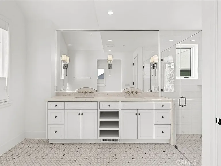 709 Marigold Ave — Photo 22