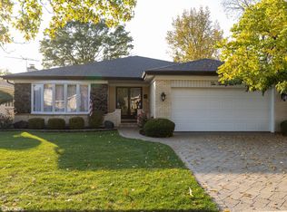 1026 N Delphia Ave, Park Ridge, IL 60068