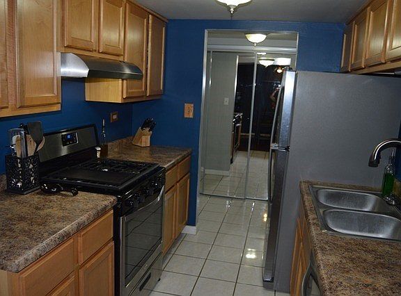 4th image of 7930 Woodglen Ln APT 210
