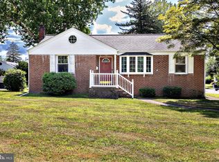 427 W Maple Ave, Laurel Springs, NJ 08021