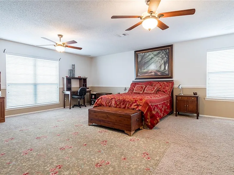9812 Coolidge Dr — Photo 12