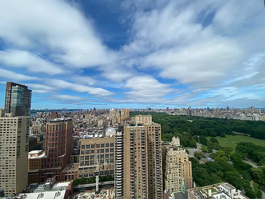 Rented by FirstService Realty (legacy) | media 1