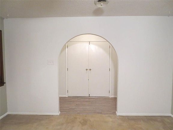 2nd image of 1405 N 6th St