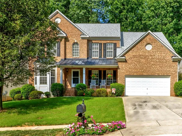 146 Crimson Orchard Dr, Mooresville, NC 28115