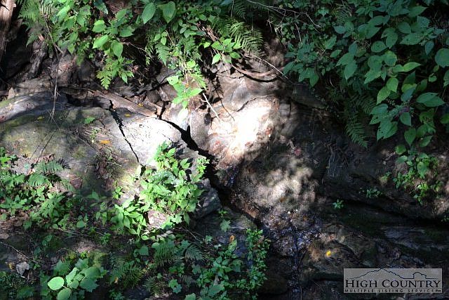 2nd image of Tbd Elk Creek Road