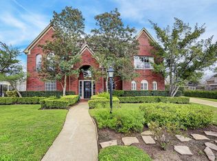 4026 Saint Michaels Ct, Sugar Land, TX 77479