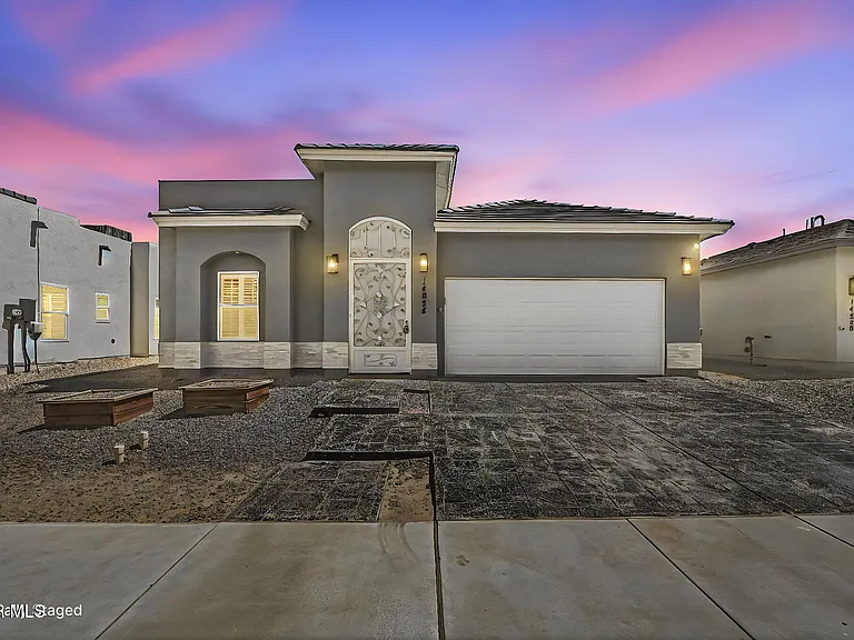 14824 Sam Garcia Ave — Photo 2