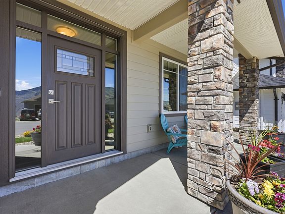 4th image of 2053 Saddleback Dr