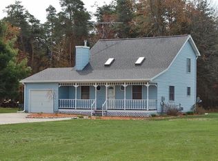 10197 E Royal Rd, Stanwood, MI 49346