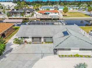 4012 99th St W, Bradenton, FL 34210