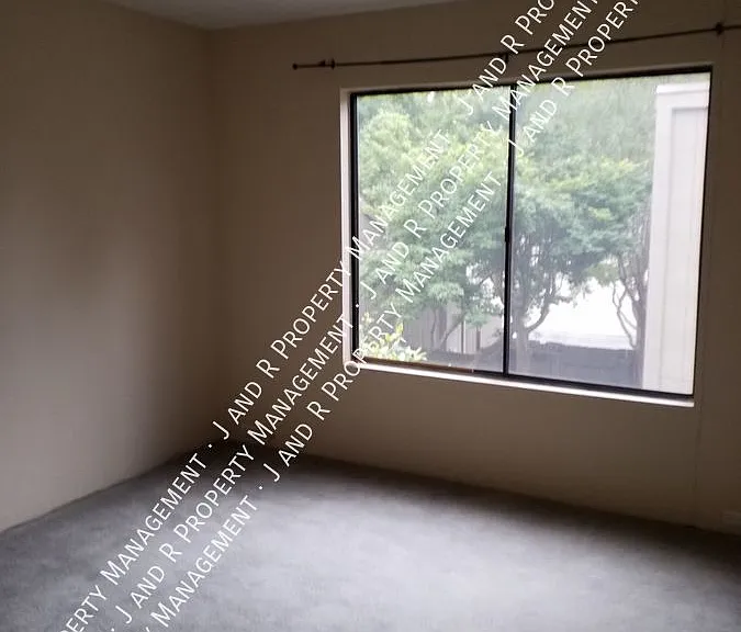 203 Dunbarton Cir — Photo 14
