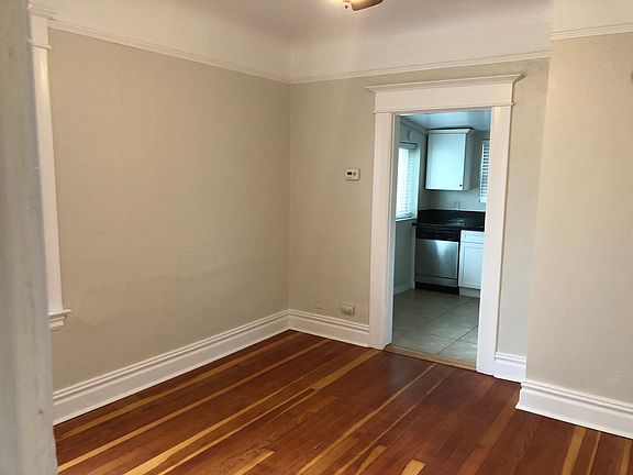 5th image of 1014 23rd St #3