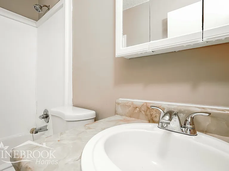 3716 Clayborn Dr — Photo 12