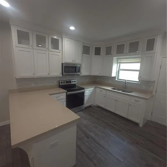 1909 W Harrison St #2 — Photo 5