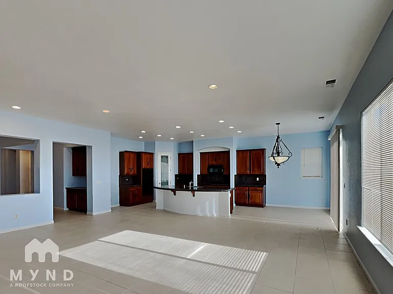 1650 Brightstone Ct — Photo 2