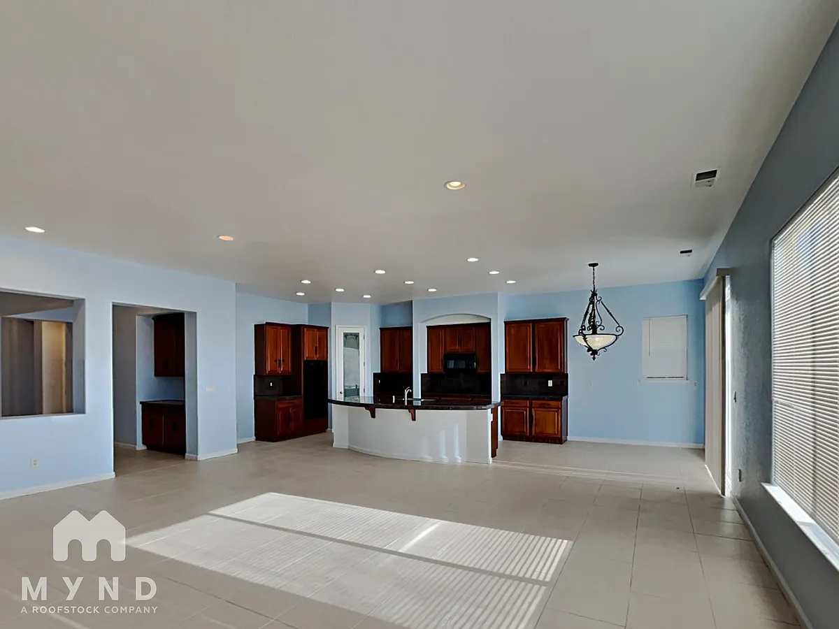 Building Photo - 1650 Brightstone Ct