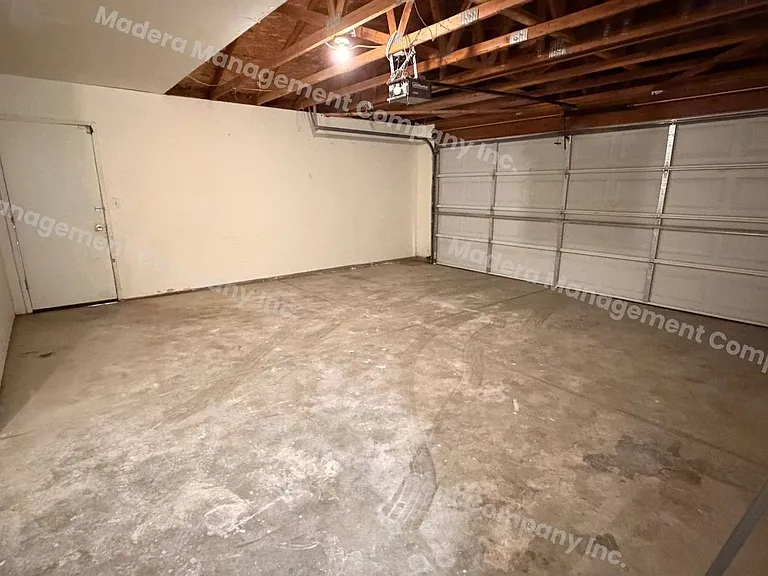 636 Macadamia Ave — Photo 27