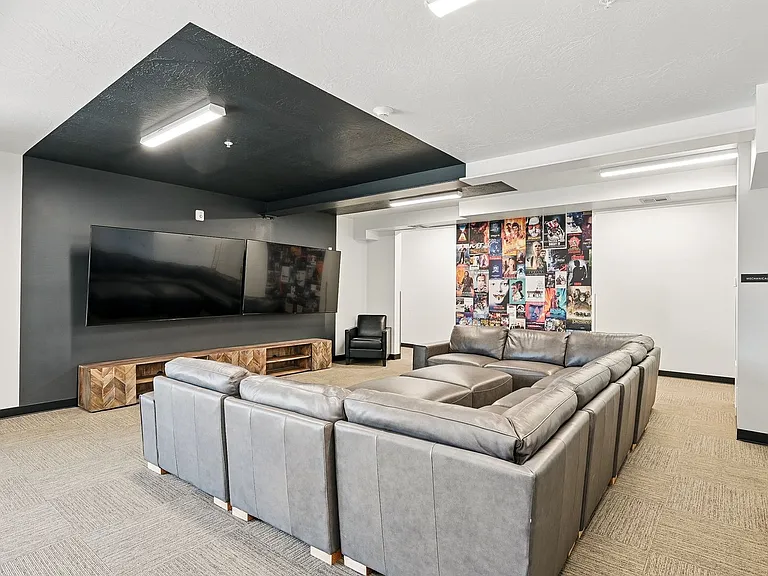118 N 400 W — Photo 14