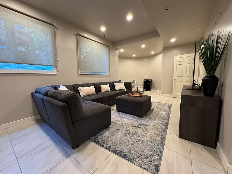 3344 S 800 E — Photo 16