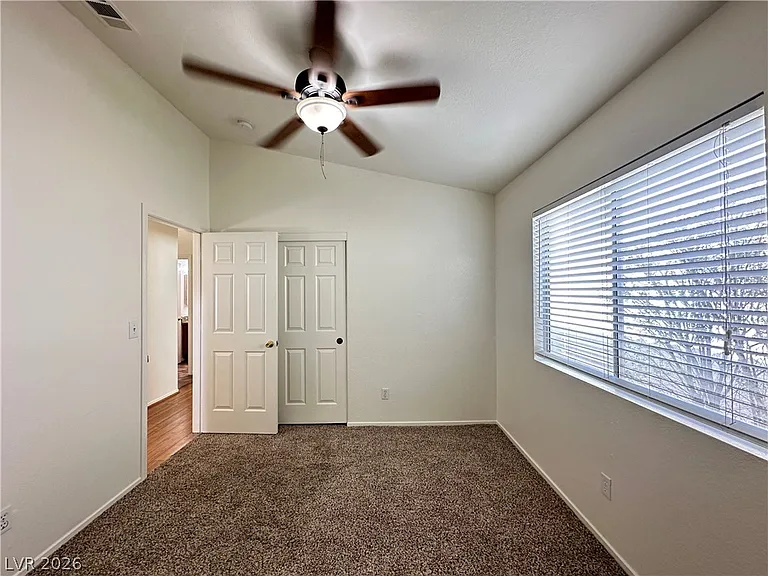 8009 Sierra Largo Dr — Photo 15