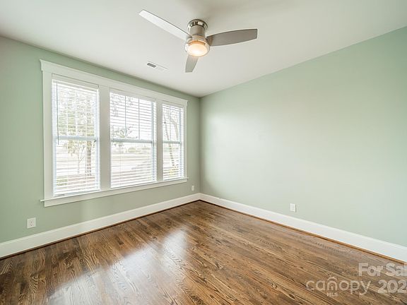 5th image of 738 Waterscape Ct