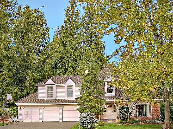 Lovely cul-de-sac Home