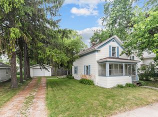 835 Division St, Oshkosh, WI 54901