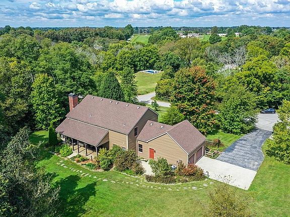 3rd image of 108 Old Barn Way