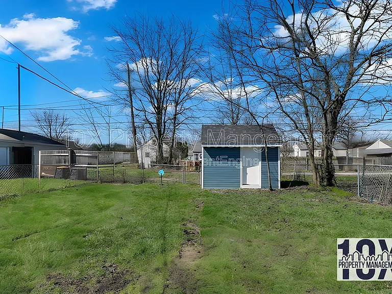 2767 Hiawatha St — Photo 26