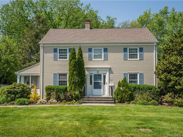 134 Lawler Road, West Hartford, CT 06117