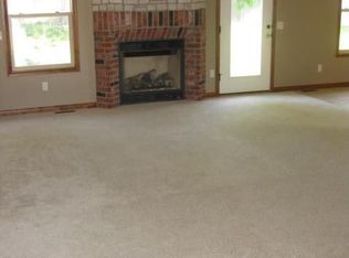 4143 W Watkins St, Springfield, MO 65802