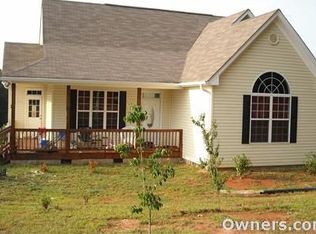 545 Cross Roads Cir, Hartwell, GA 30643