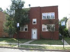 1st image of 6662 N Seeley Ave #1N