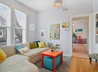 2170 W Warner Ave APT 1R, Chicago, IL 60618