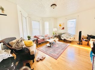 205 Hillside St #1KK, Boston, MA 02115