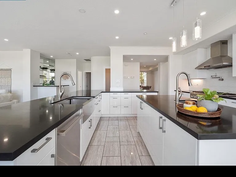 1274 Sunrise Ridge Dr — Photo 4