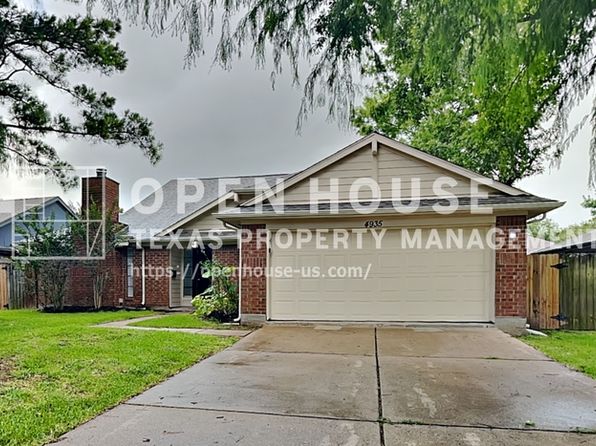 4935 Northfork Dr, Pearland, TX