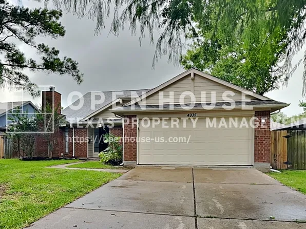 4935 Northfork Dr, Pearland, TX 77584