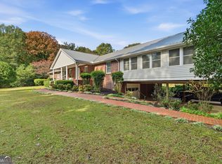 91 Almond Rd, Lagrange, GA 30241